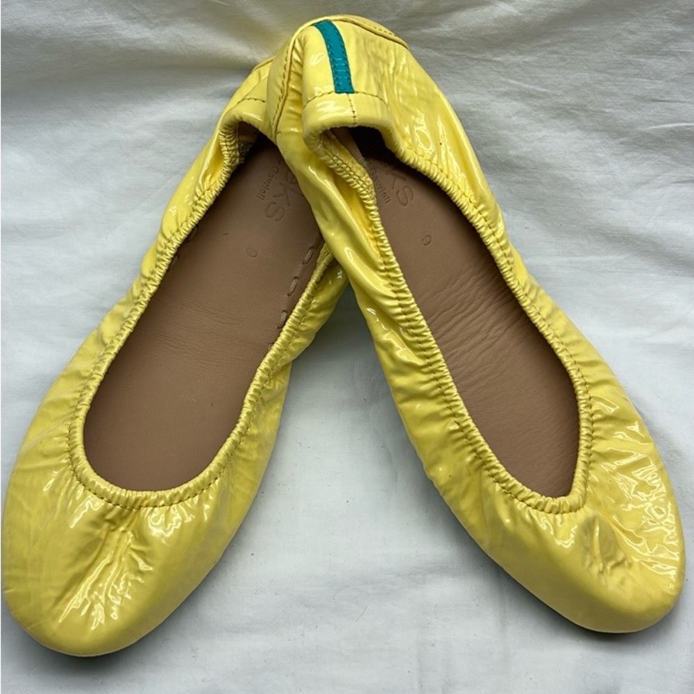 Tieks by Gavrieli Lemon Yellow Patent- size 9